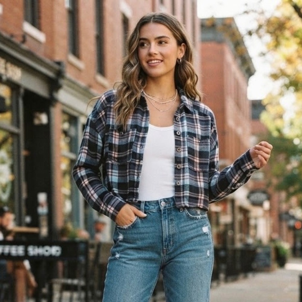 Intimately Free People Cropped Plaid Flannel Shirt Navy Pink XS Oversized